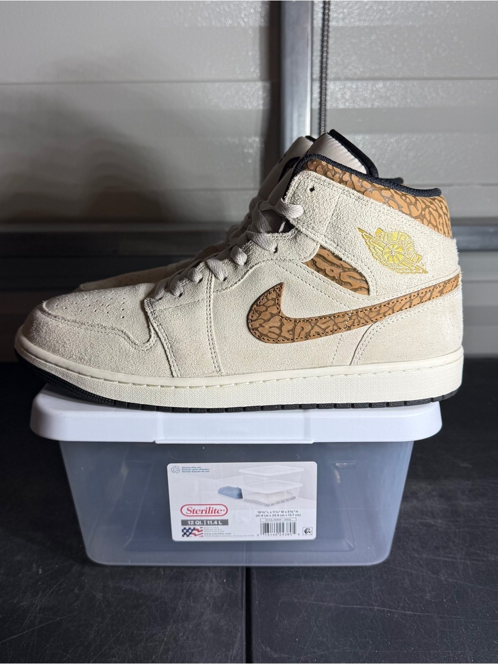 Size 12 - Air Jordan 1 SE Mid Brown Elephant